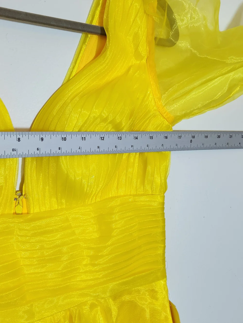 TS Couture Yellow Organza Evening Maxi Dress Size Medium NWT Flaw